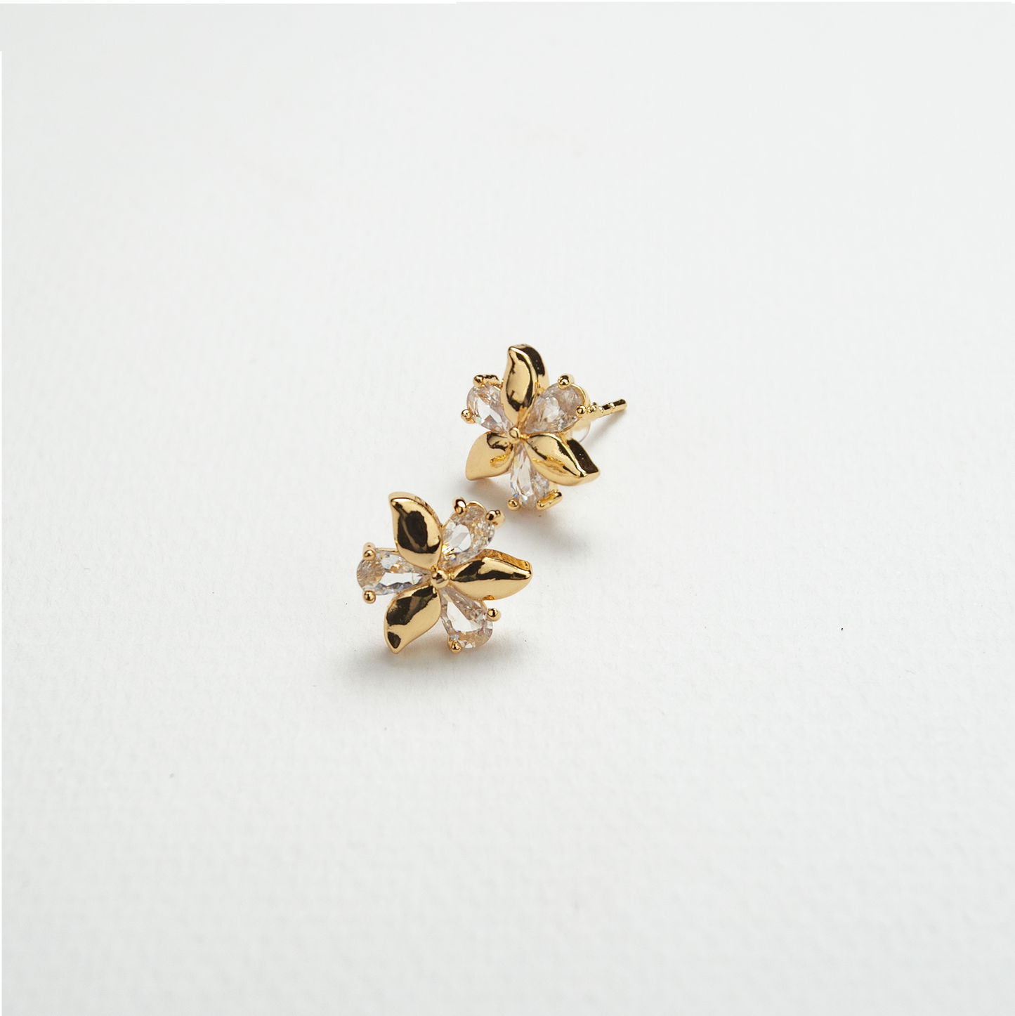 Lumi Zircon & Gold Studs