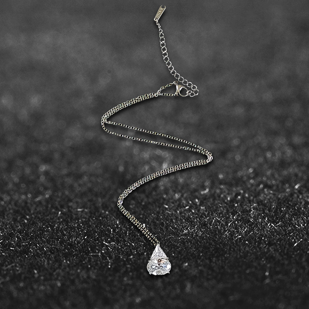 Zircon Pendant Necklace