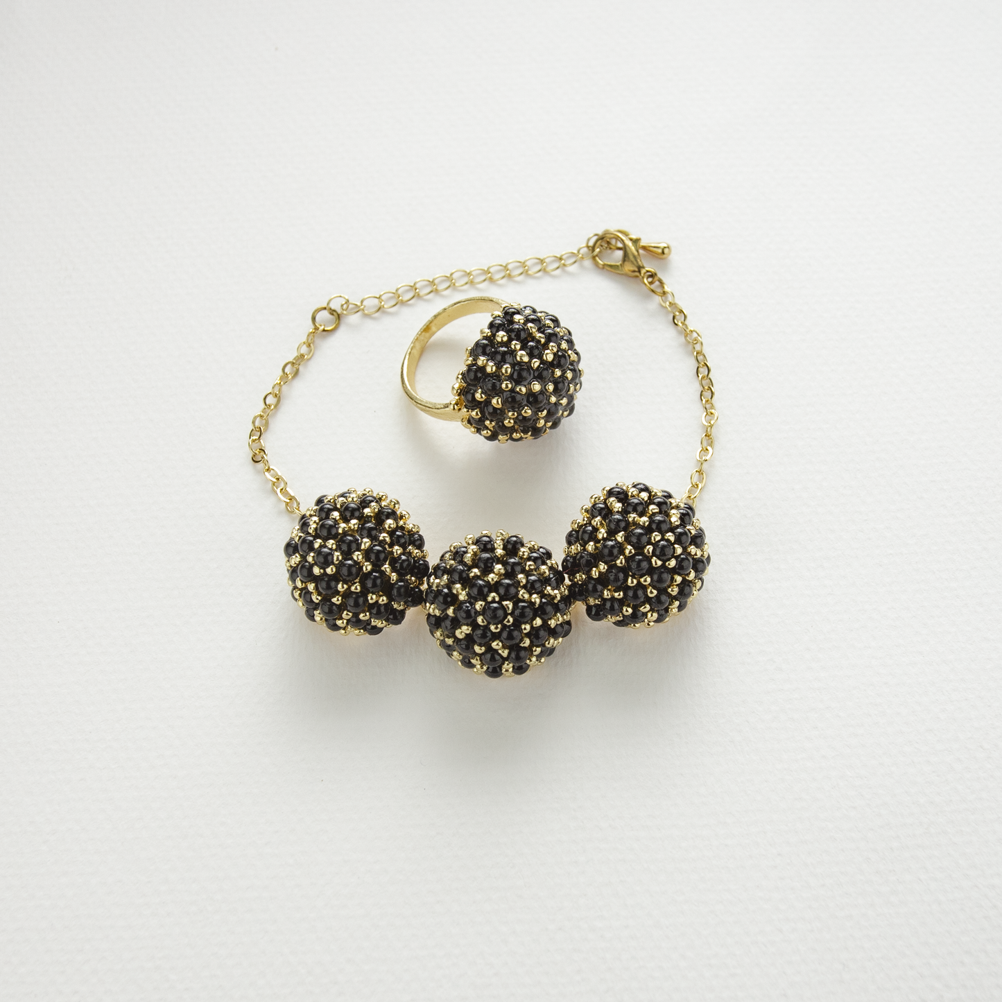 Black & Gold Set (Earrings-Pendant-Bracelet-Ring)