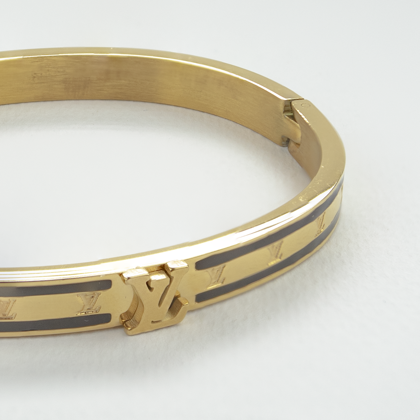 Lv Gold Bangle