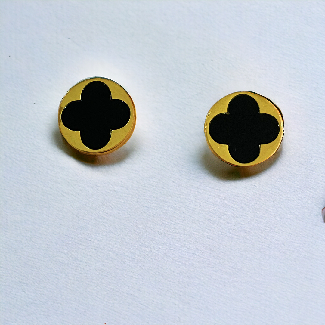 VC Clover Studs