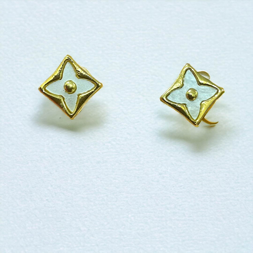 LV Golden Studs