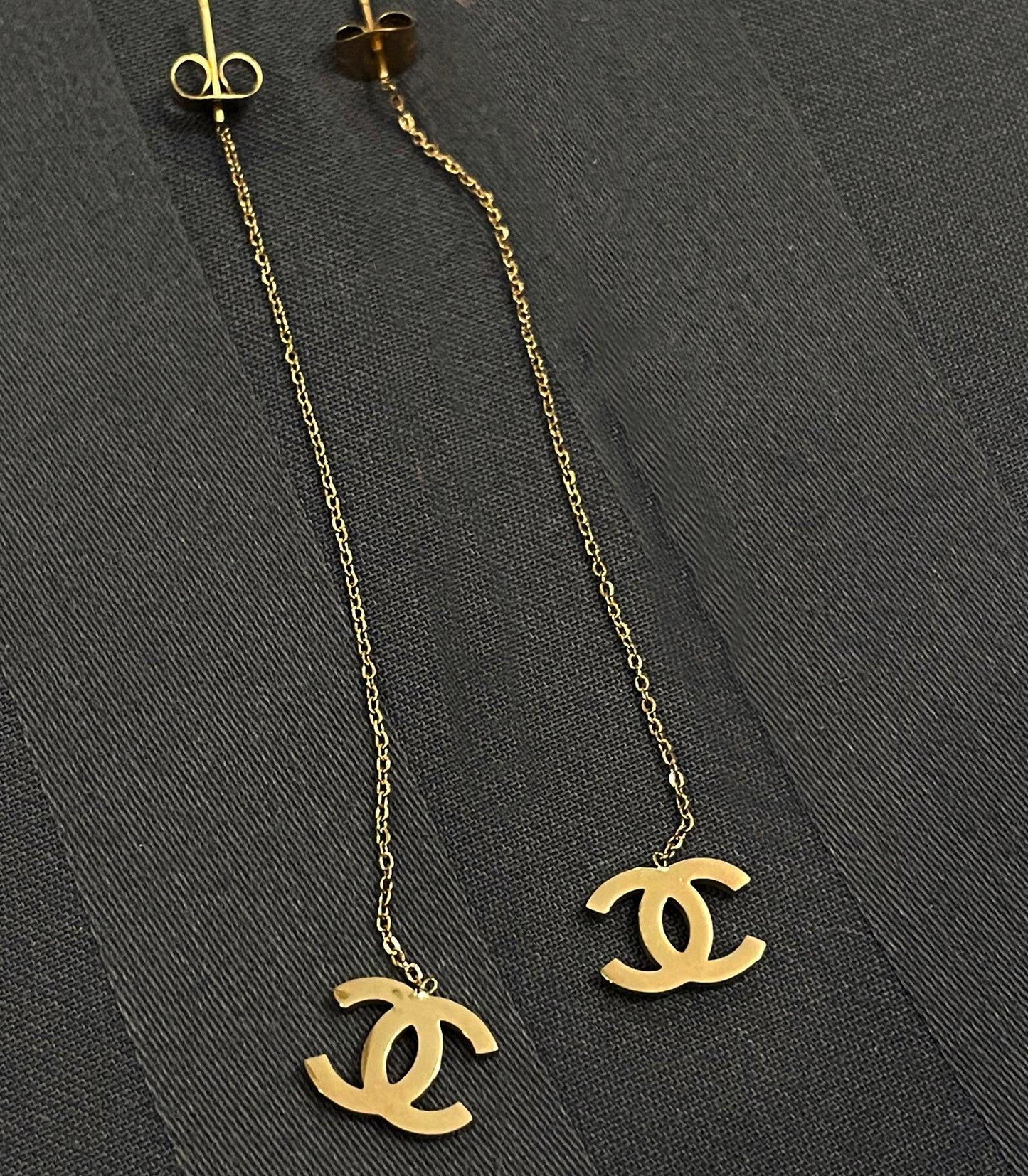 CHANEL Shoulder Dusters