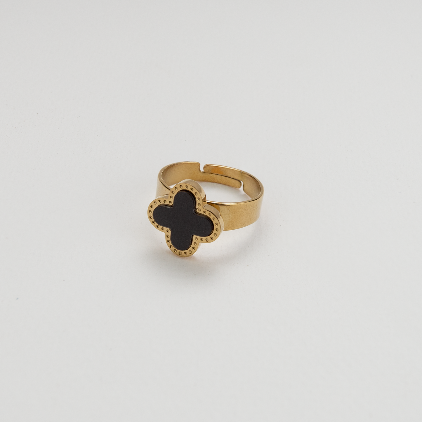 VC & Arpels Black Ring