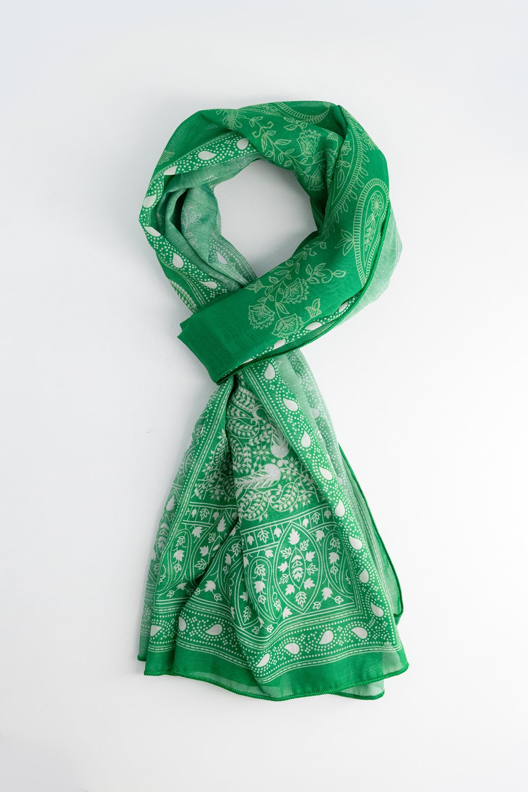 GREEN PRINTED STOLE