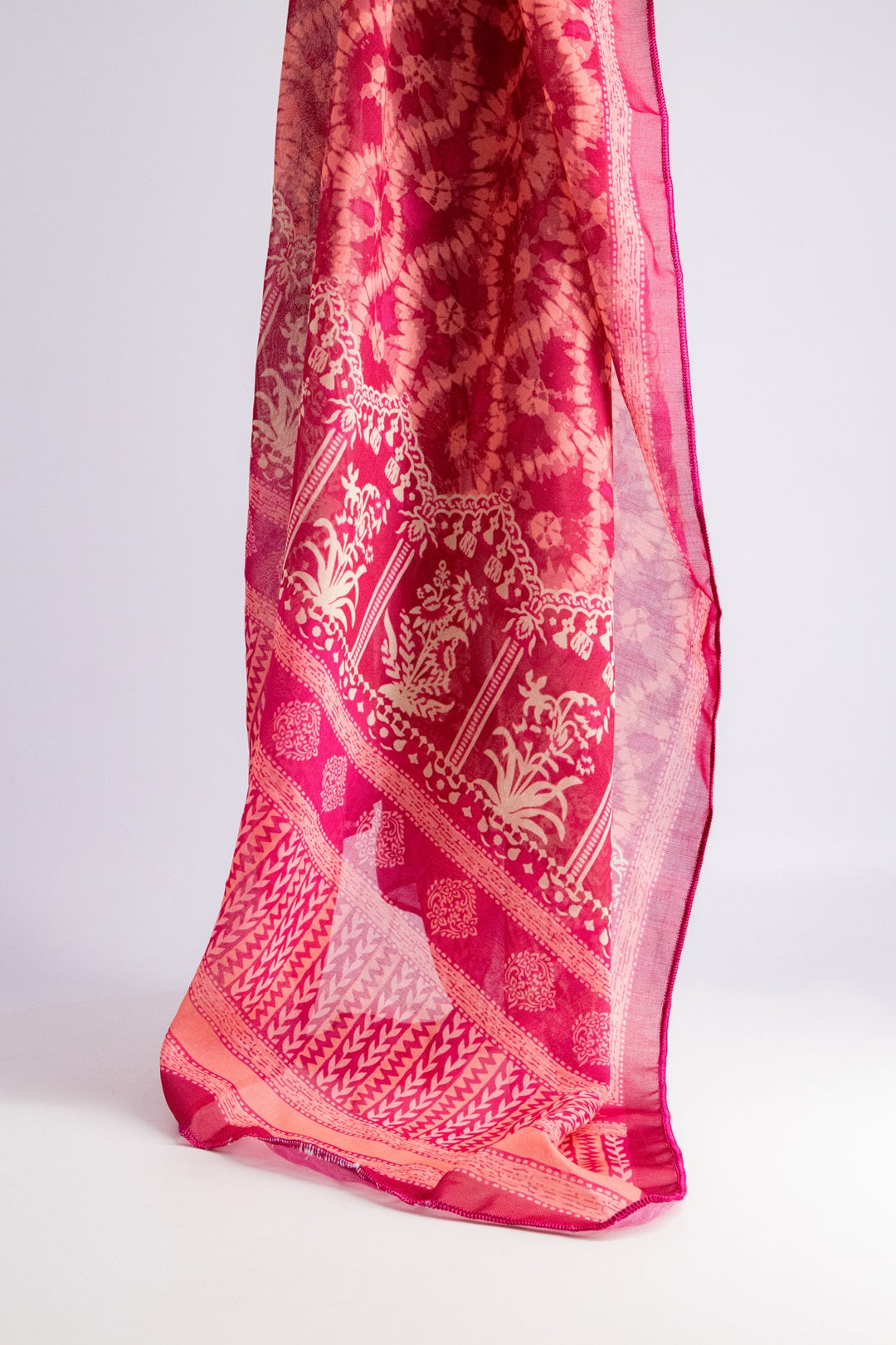 RED PRINTED STOLE