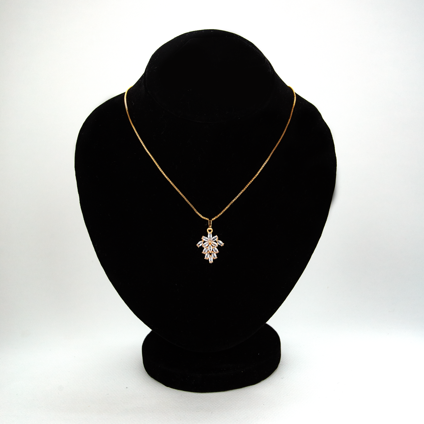 Zircon Stones Drapery Necklace